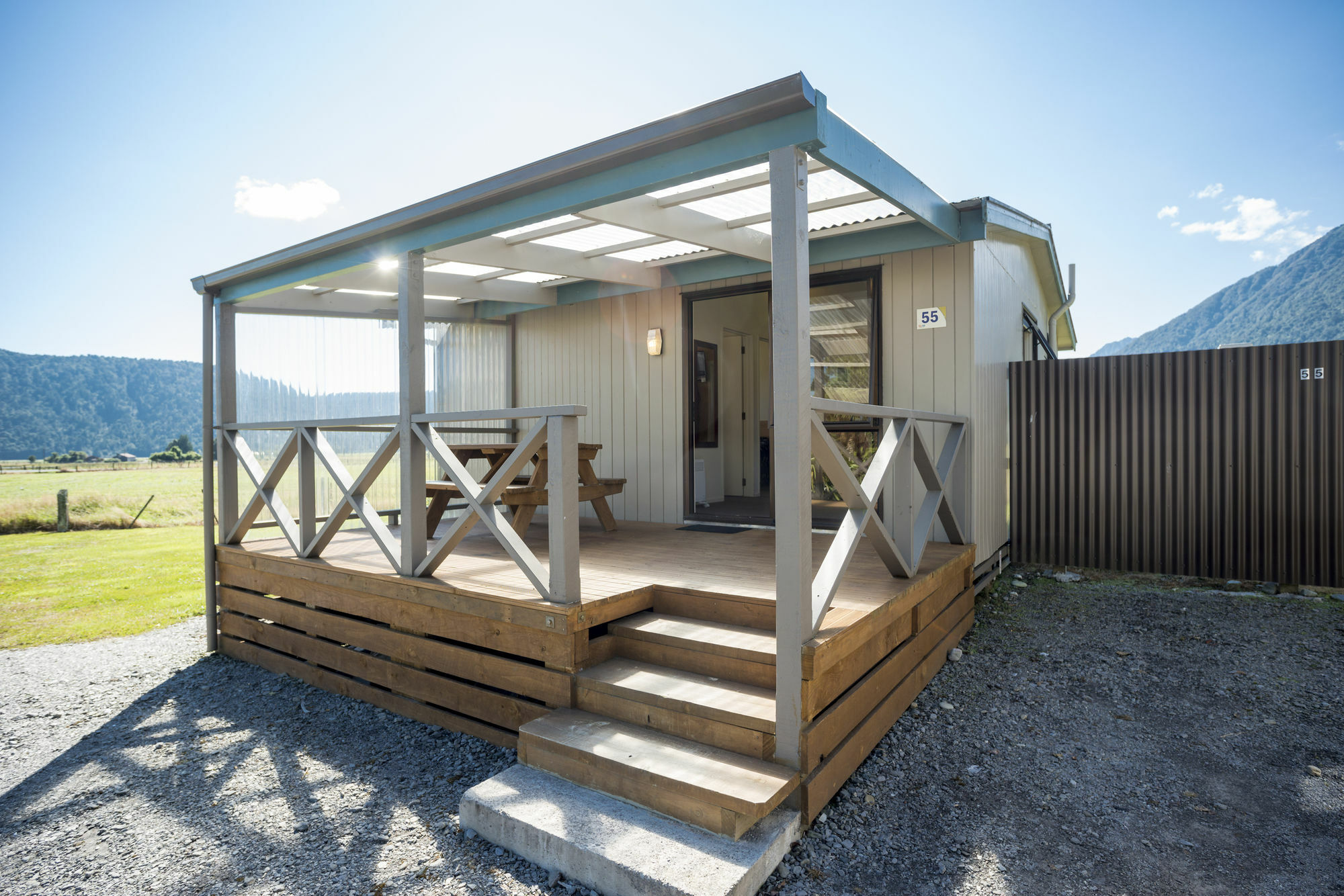 Holiday park 10 & 4*